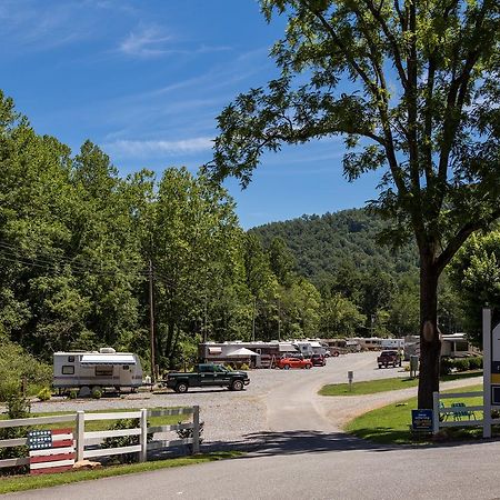 Fort Tatham Rv Resort Sylva Dış mekan fotoğraf